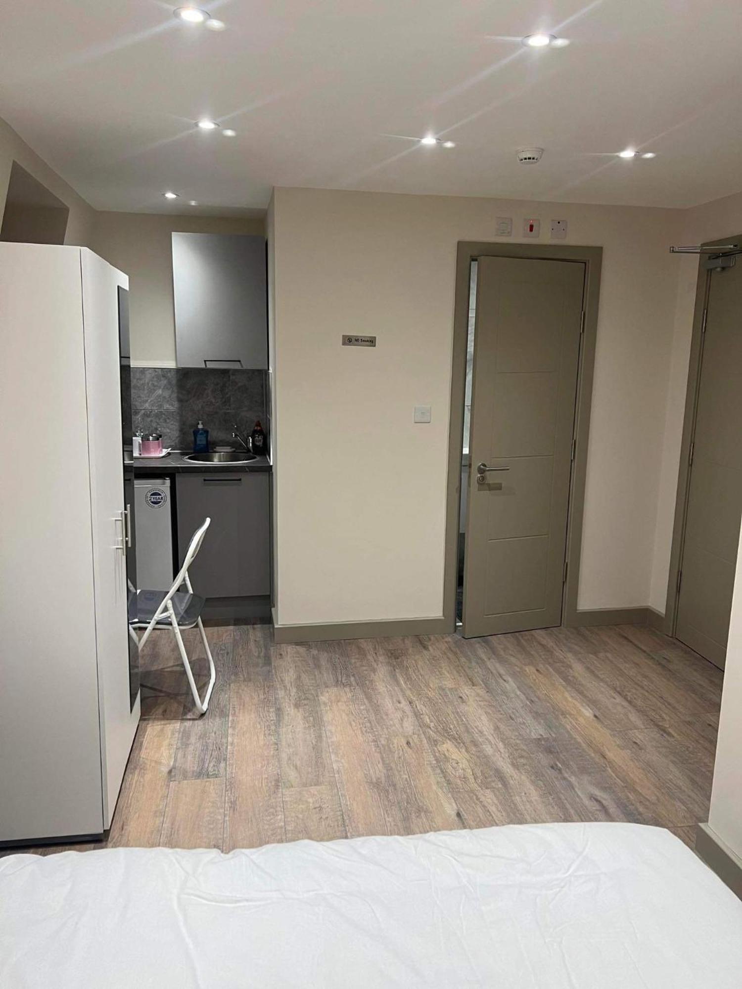 Battersea Inn Лондон Экстерьер фото